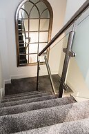 Your Base Dublin - Sandyford