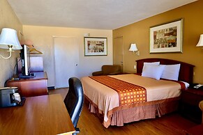 Regency Inn & Suites