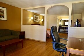 Regency Inn & Suites