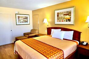 Regency Inn & Suites