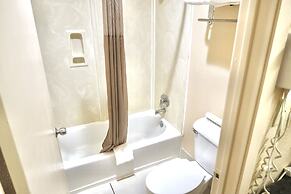 Regency Inn & Suites