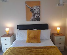 Delphi Lodge