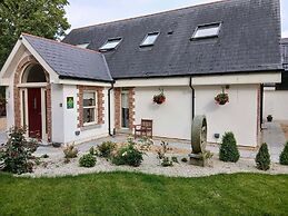 Delphi Lodge