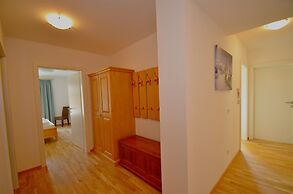 Apartment Mountain Panorama by Z-K-H Rentals