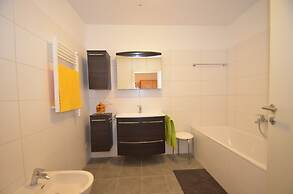 Apartment Mountain Panorama by Z-K-H Rentals