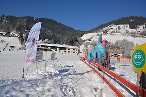 Apartment Mountain Panorama by Z-K-H Rentals