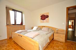 Foxes Mountain View by Z-K-H Rentals