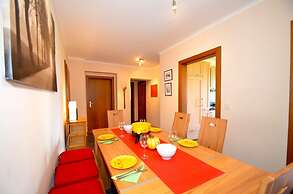 Foxes Mountain View by Z-K-H Rentals