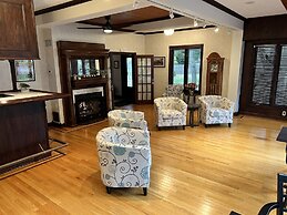 Rosemont Inn Resort B&B