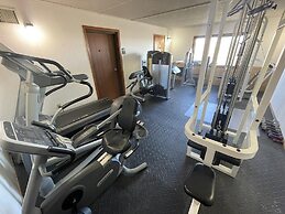 Belgium Inn & Suites