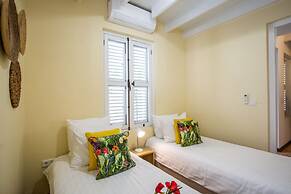 Curacao Gardens