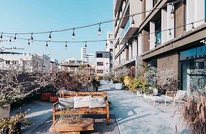 U.I.J Hotel & Hostel