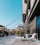 U.I.J Hotel & Hostel