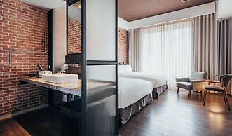 U.I.J Hotel & Hostel