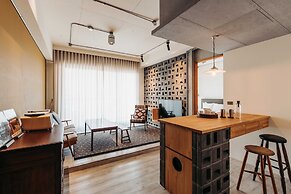 U.I.J Hotel & Hostel