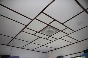 Senevi 9 Arch Homestay