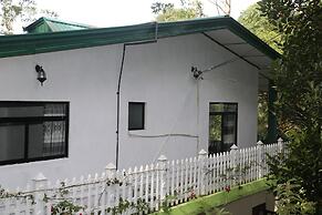 Senevi 9 Arch Homestay