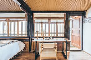 Dengfeng Qingjing Courtyard Hotel