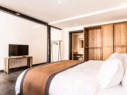 Dengfeng Qingjing Courtyard Hotel