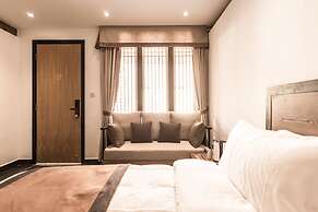 Dengfeng Qingjing Courtyard Hotel