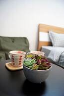 HoLo Fairy House Saigon Serviced HomeStay