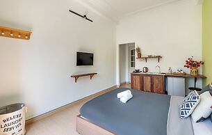 HoLo Fairy House Saigon Serviced HomeStay