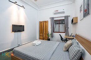 HoLo Fairy House Saigon Serviced HomeStay