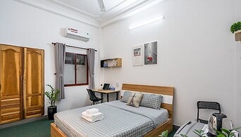 HoLo Fairy House Saigon Serviced HomeStay