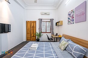 HoLo Fairy House Saigon Serviced HomeStay