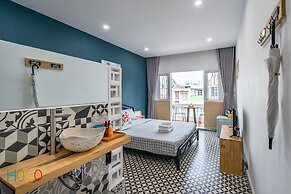 HoLo Fairy House Saigon Serviced HomeStay