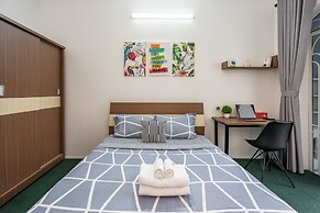 HoLo Fairy House Saigon Serviced HomeStay