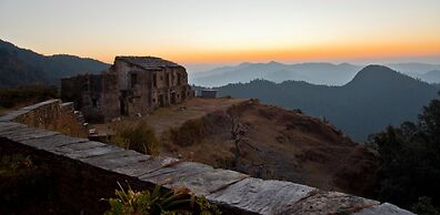 Tree of Life Grand Oak Manor, Binsar Wildlife Sanctuary