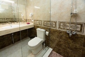 Elia Palace Hotel