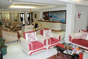 Oskar Thermal Hotel