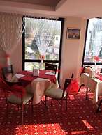Oskar Thermal Hotel