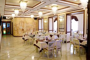 BeSt Hotel and Restaurant complex