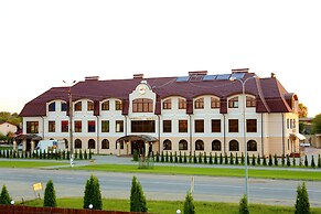 BeSt Hotel and Restaurant complex