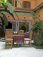 Riad Carole