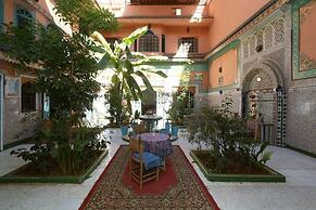Riad Carole