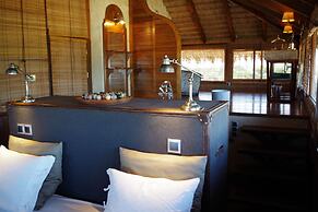 Demeure Des Huiles Précieuses