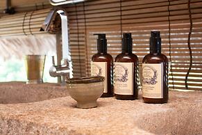 Demeure Des Huiles Précieuses