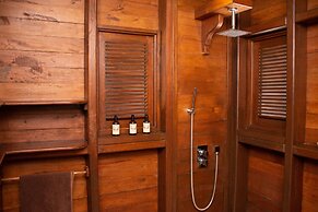 Demeure Des Huiles Précieuses