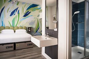 The RomeHello - Hostel