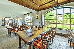 Wine & SPA Complex Starossel