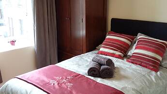 2 Bed Apartment in the West End