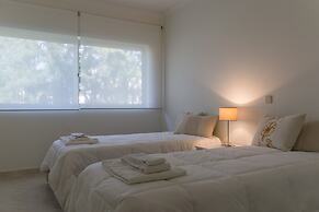 Akisol Vilamoura Sky IV