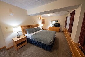 Sugarloaf Inn