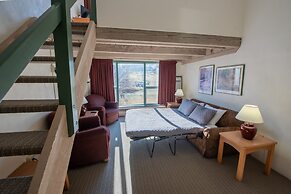 Sugarloaf Inn