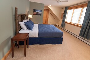 Sugarloaf Inn