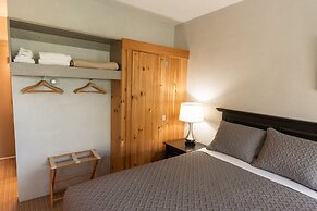 Sugarloaf Inn